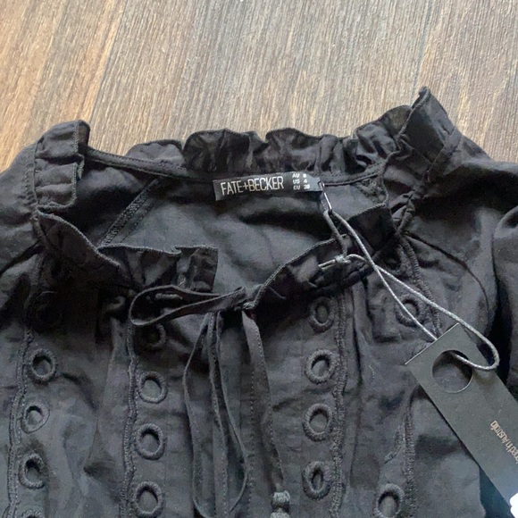 Upton Dress - Picture 5 of 7